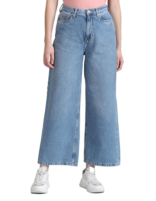 Classic Comfort Wide Leg Jeans